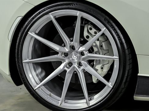 Used 2021 Ferrari F8 Tributo RWD image 14