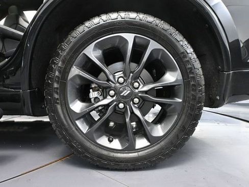 Used 2024 Dodge Durango R/T AWD/4WD image 16