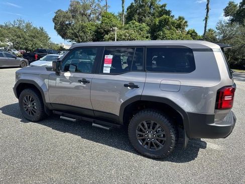 Used 2025 Toyota Land Cruiser 1958 image 3