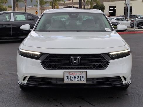 Used 2023 Honda Accord EX image 3