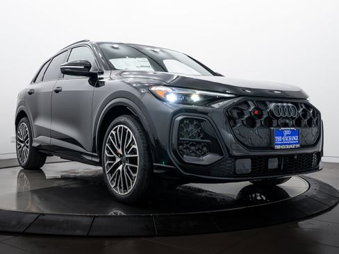 New 2026 Audi SQ5 Premium Plus AWD/4WD image 1