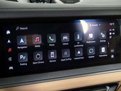 Certified 2024 Porsche Cayenne Coupe image 14