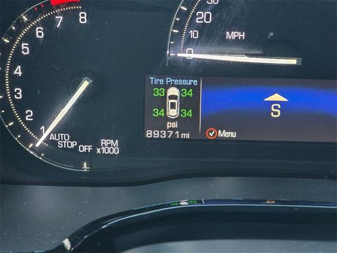 Used 2018 Cadillac XT5 Luxury w/ Driver Awareness Package image 59