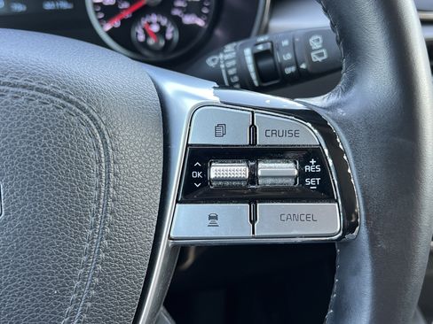 Certified 2022 Kia Telluride LX image 25