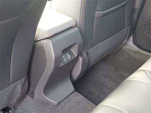 New 2025 Subaru Crosstrek 2.5i Limited w/ Crosstrek Mirror Package image 10