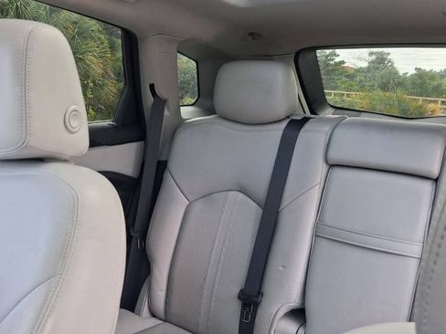 Used 2015 Cadillac SRX Performance w/ Driver Awareness Package FWD image 17