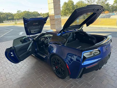 Used 2017 Chevrolet Corvette Z06 image 17