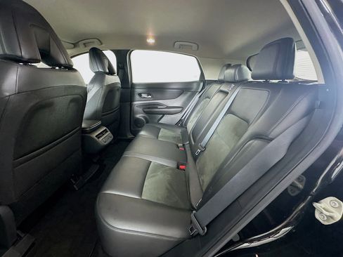 Used 2023 Nissan Ariya FWD image 27