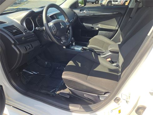 Used 2017 Mitsubishi Lancer ES FWD image 25