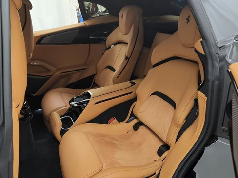 Used 2024 Ferrari Purosangue AWD/4WD image 26