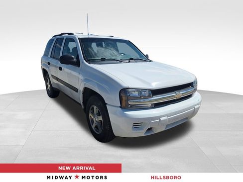 Used 2005 Chevrolet TrailBlazer LS w/ LS Preferred Equipment Group image 1