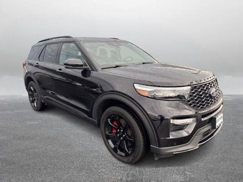 Certified 2023 Ford Explorer ST w/ Equipment Group 401A AWD/4WD image 5