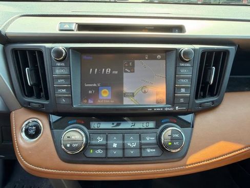 Used 2016 Toyota RAV4 Limited FWD image 27