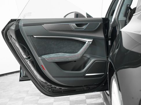 New 2026 Audi RS 7 Performance image 18