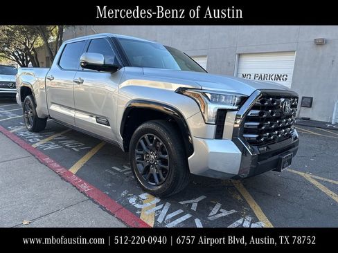 Used 2022 Toyota Tundra Platinum image 1