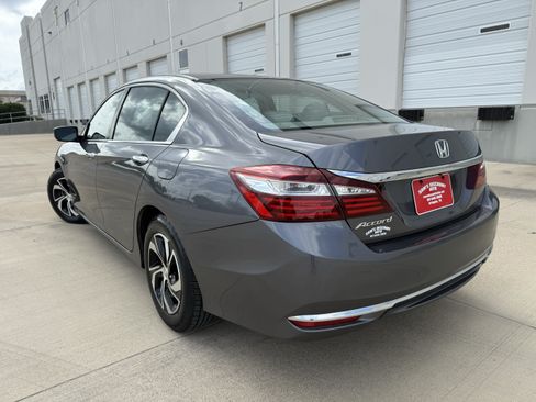Used 2016 Honda Accord LX image 6