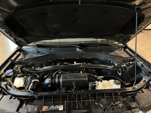 Used 2023 Ford Explorer Limited image 33