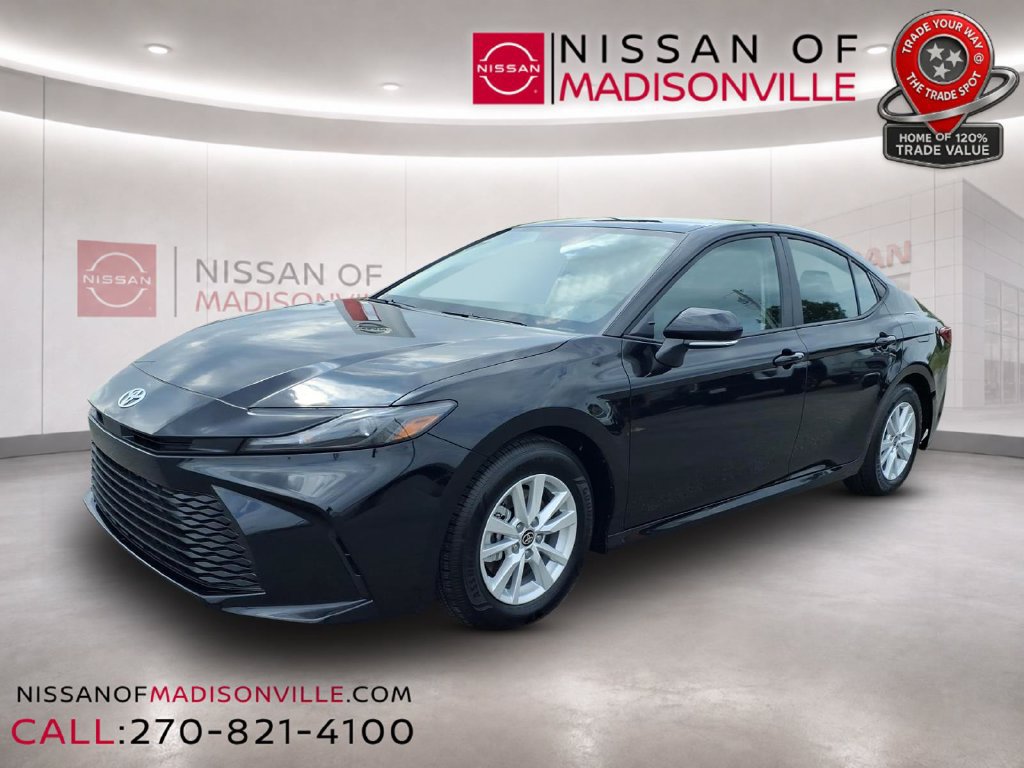 Used 2026 Toyota Camry LE FWD image 4