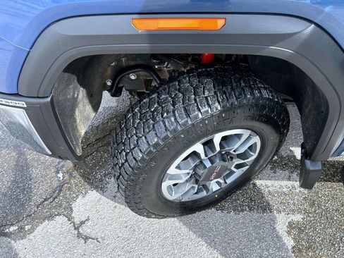 Certified 2024 GMC Sierra 2500 SLT image 23