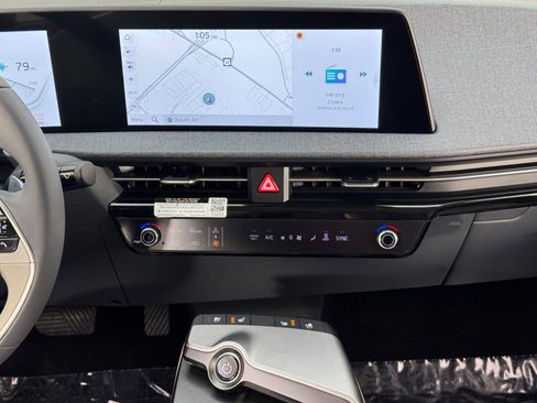 Used 2023 Kia EV6 Wind image 22