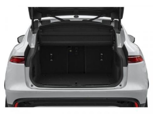 Used 2023 Jaguar F-PACE SVR image 11