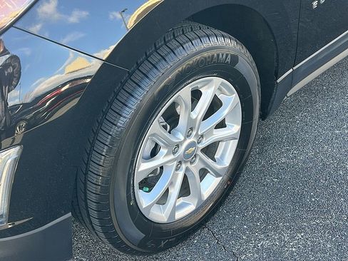 Used 2019 Chevrolet Equinox LT image 9