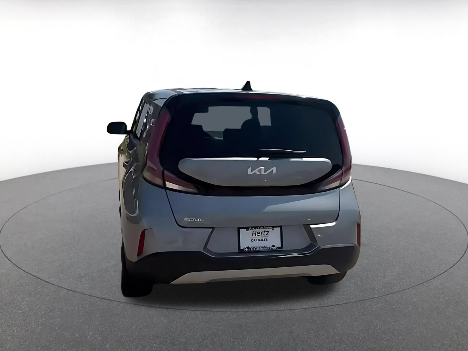 Used 2025 Kia Soul LX w/ LX Technology Package FWD image 10
