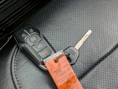 Used 2017 Ford F150 Lariat w/ Equipment Group 502A Luxury image 38