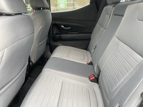 Used 2022 Hyundai Santa Cruz SE image 17