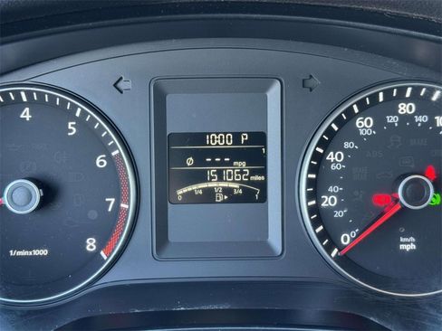 Used 2013 Volkswagen Jetta SE image 12