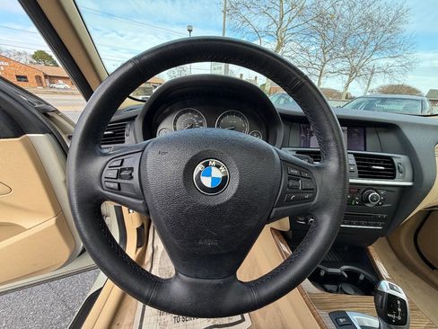 Used 2011 BMW X3 xDrive28i image 32