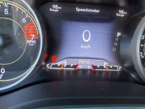 Used 2019 Jeep Cherokee Limited image 24