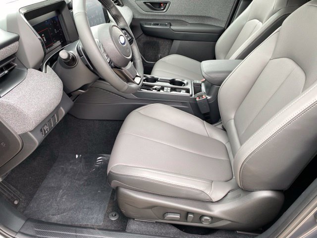 New 2026 Subaru Outback Limited AWD/4WD image 10