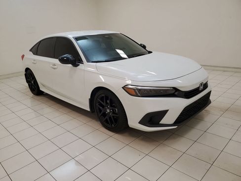 Certified 2024 Honda Civic Sport image 23
