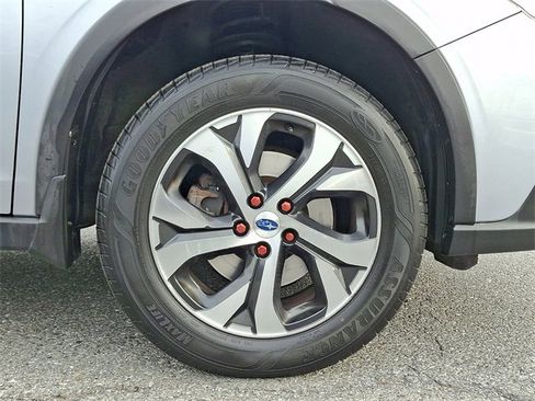 Used 2020 Subaru Outback Limited w/ Popular Package #2 image 8