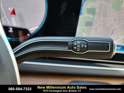 Used 2022 Mercedes-Benz GLE 350 4MATIC w/ 3rd Row Seat Package image 25