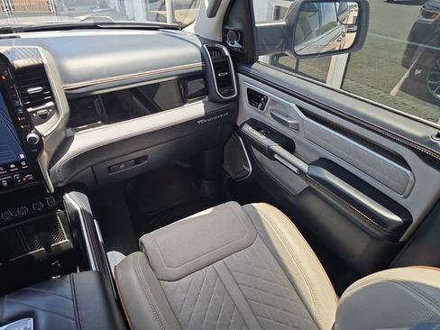 Used 2025 RAM 1500 Tungsten AWD/4WD image 14
