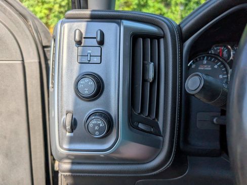 Used 2014 Chevrolet Silverado 1500 LTZ Z71 w/ LTZ Plus Package AWD/4WD image 27