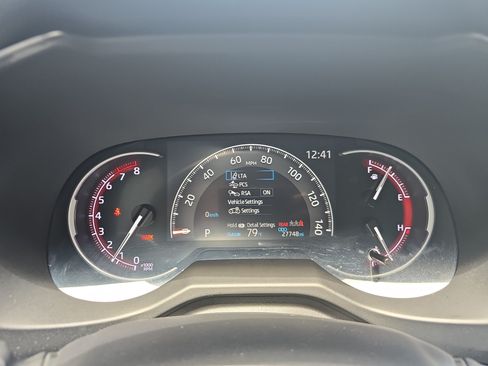 Used 2023 Toyota RAV4 LE FWD image 19