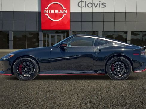 Certified 2024 Nissan Z NISMO w/ Floor Mat Package RWD image 6