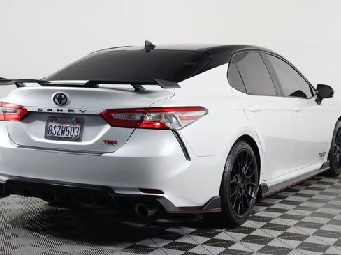 Used 2020 Toyota Camry TRD FWD image 4