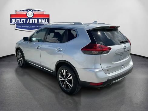 Used 2018 Nissan Rogue SL FWD image 5
