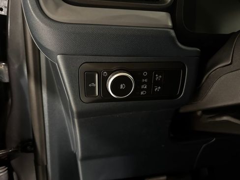 Used 2025 Ford Maverick Lobo AWD/4WD image 29