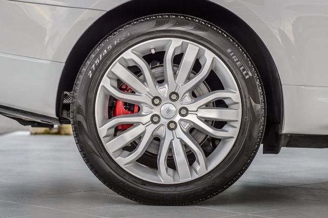 Used 2018 Land Rover Range Rover Sport Supercharged AWD/4WD image 16