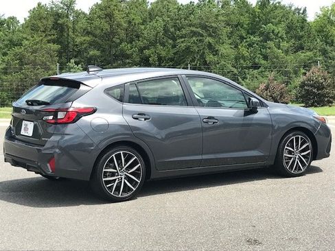 Certified 2024 Subaru Impreza 2.0i Sport AWD/4WD image 3
