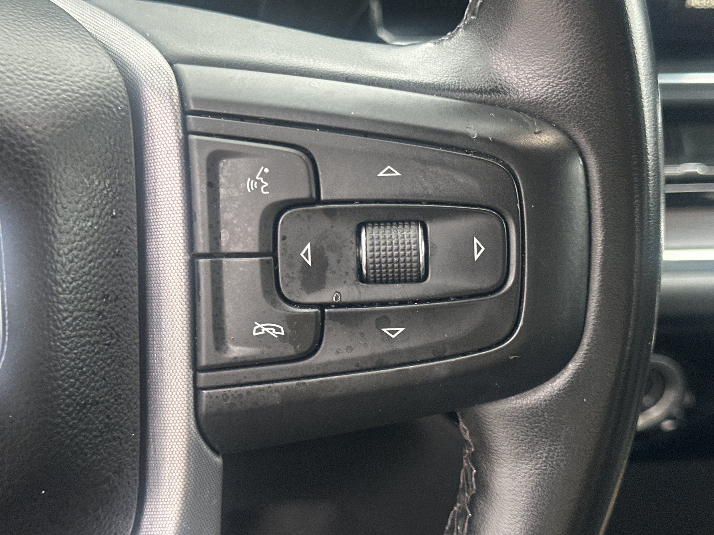 Used 2024 GMC Sierra 1500 SLT RWD image 25