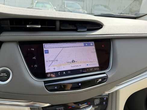 Used 2021 Cadillac XT5 Premium Luxury FWD image 21
