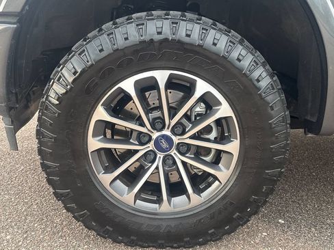 Used 2018 Ford F150 XLT w/ Equipment Group 301A Mid AWD/4WD image 16