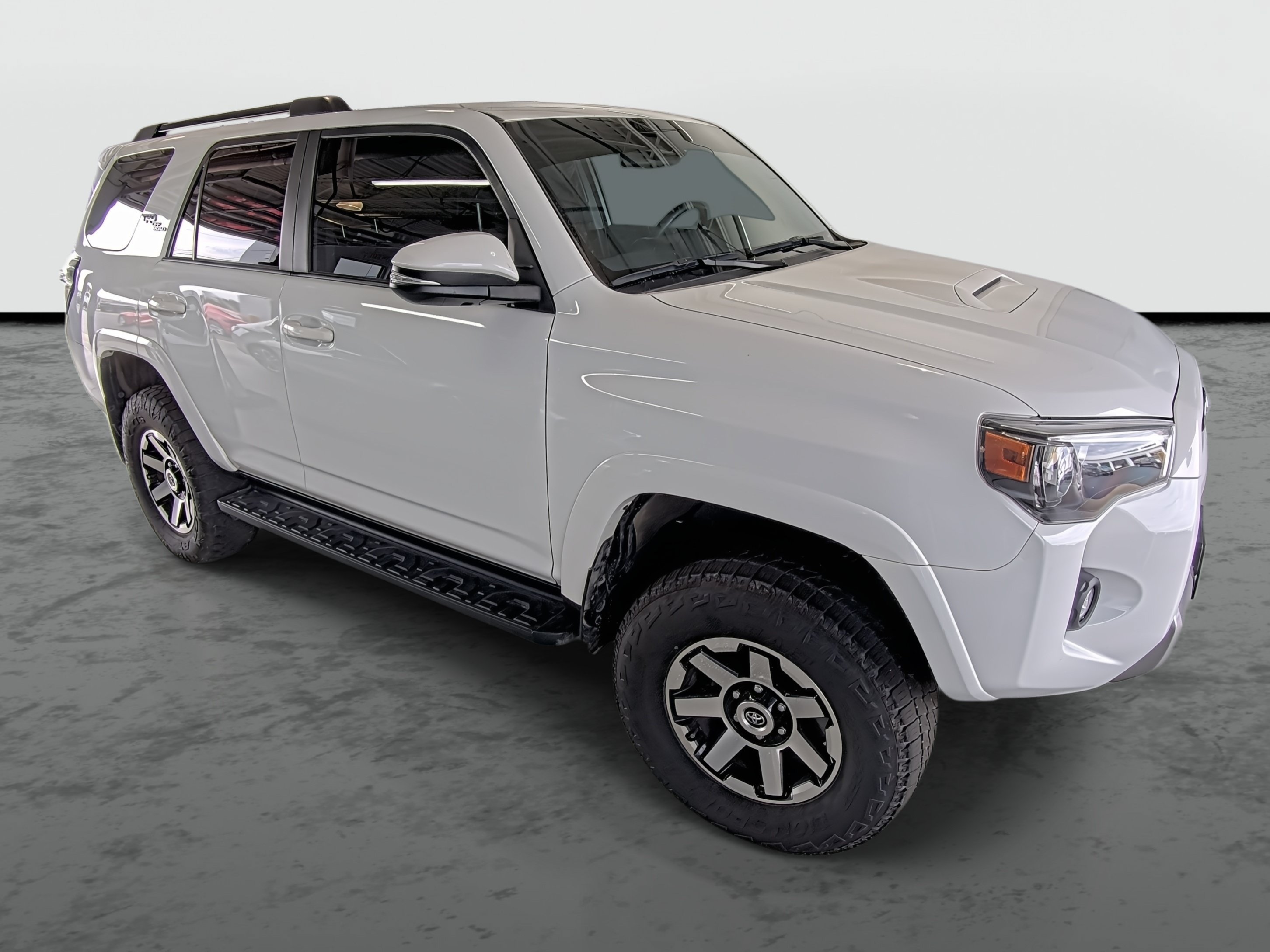Used 2022 Toyota 4Runner TRD Off-Road Premium AWD/4WD image 5