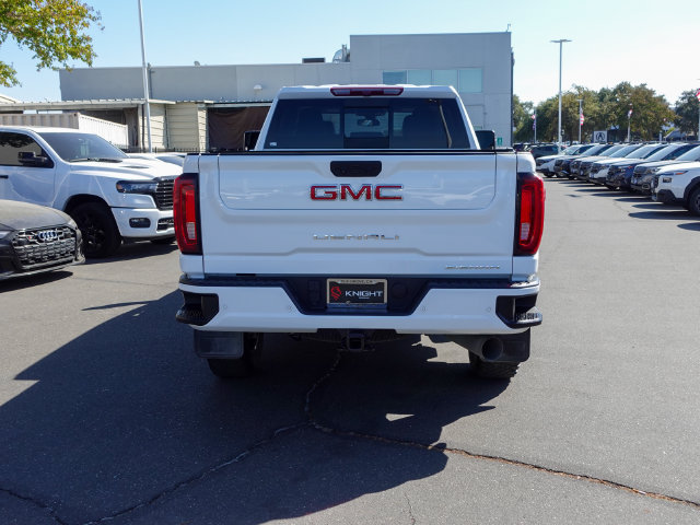 Used 2023 GMC Sierra 3500 Denali AWD/4WD image 10